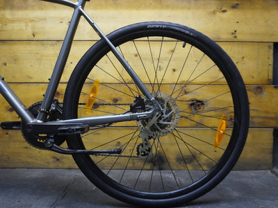 Giant Escape 2 Hybrid Bike