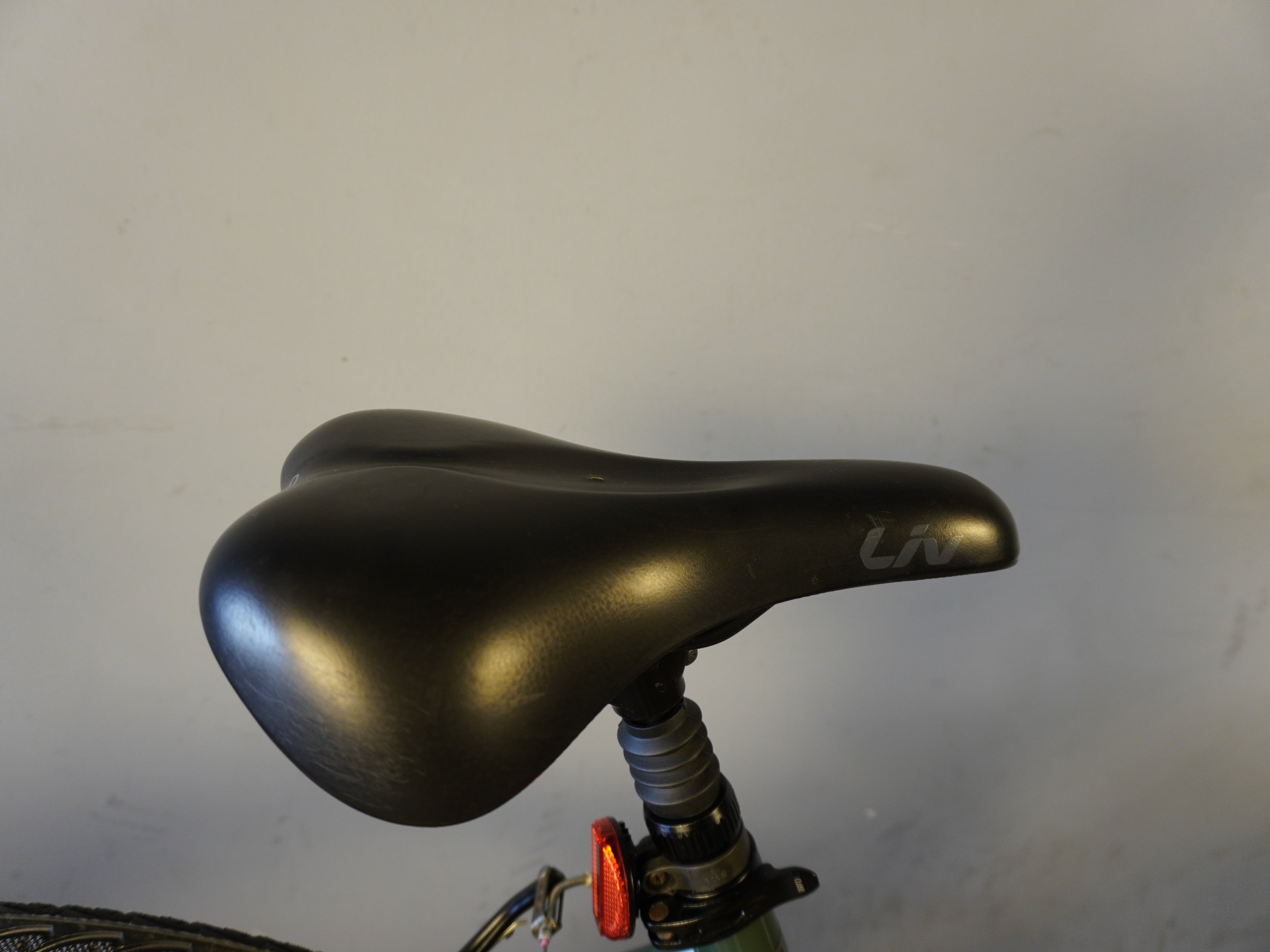 Liv Flourish 4 Hybrid Bike