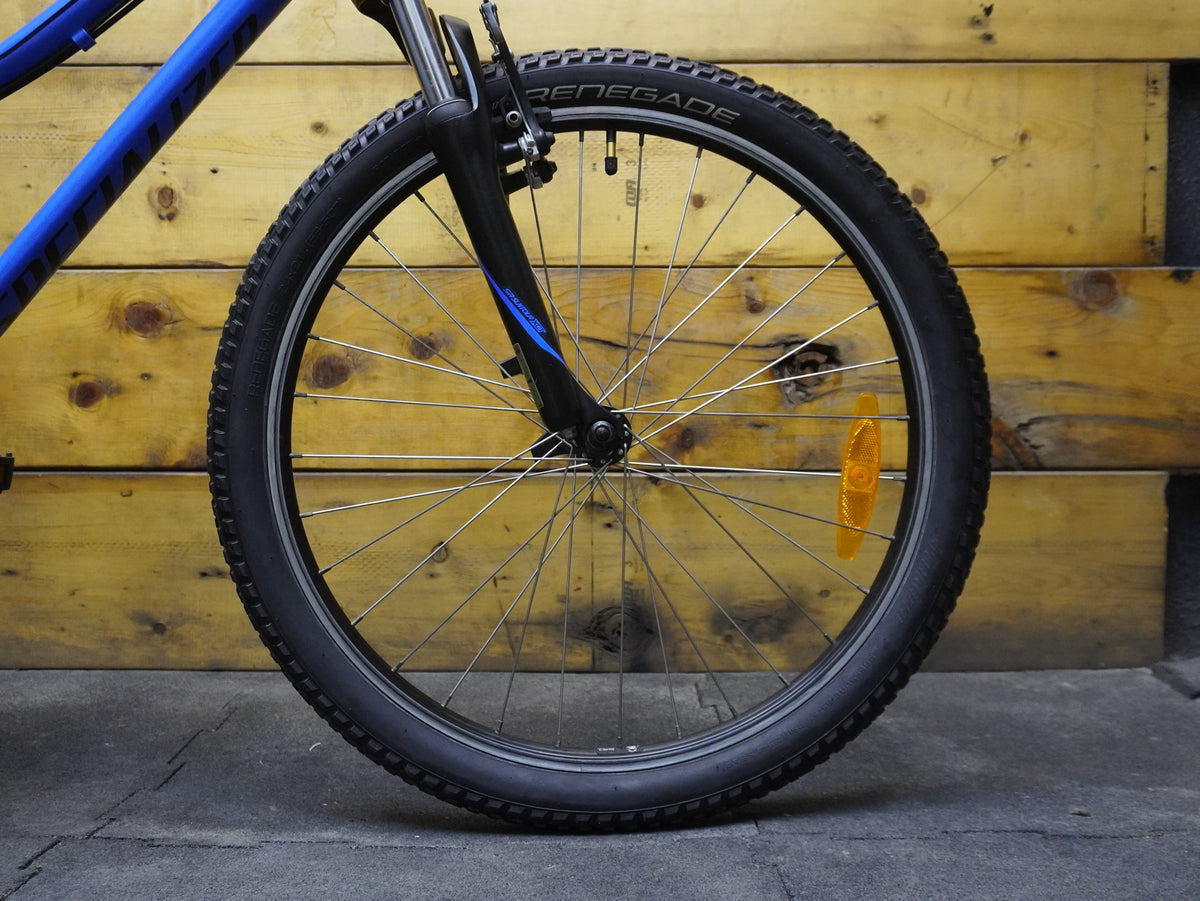 Specialized Hotrock 24" Kids' Bike