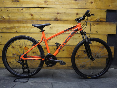 B'twin Rockrider 340 Mountain Bike
