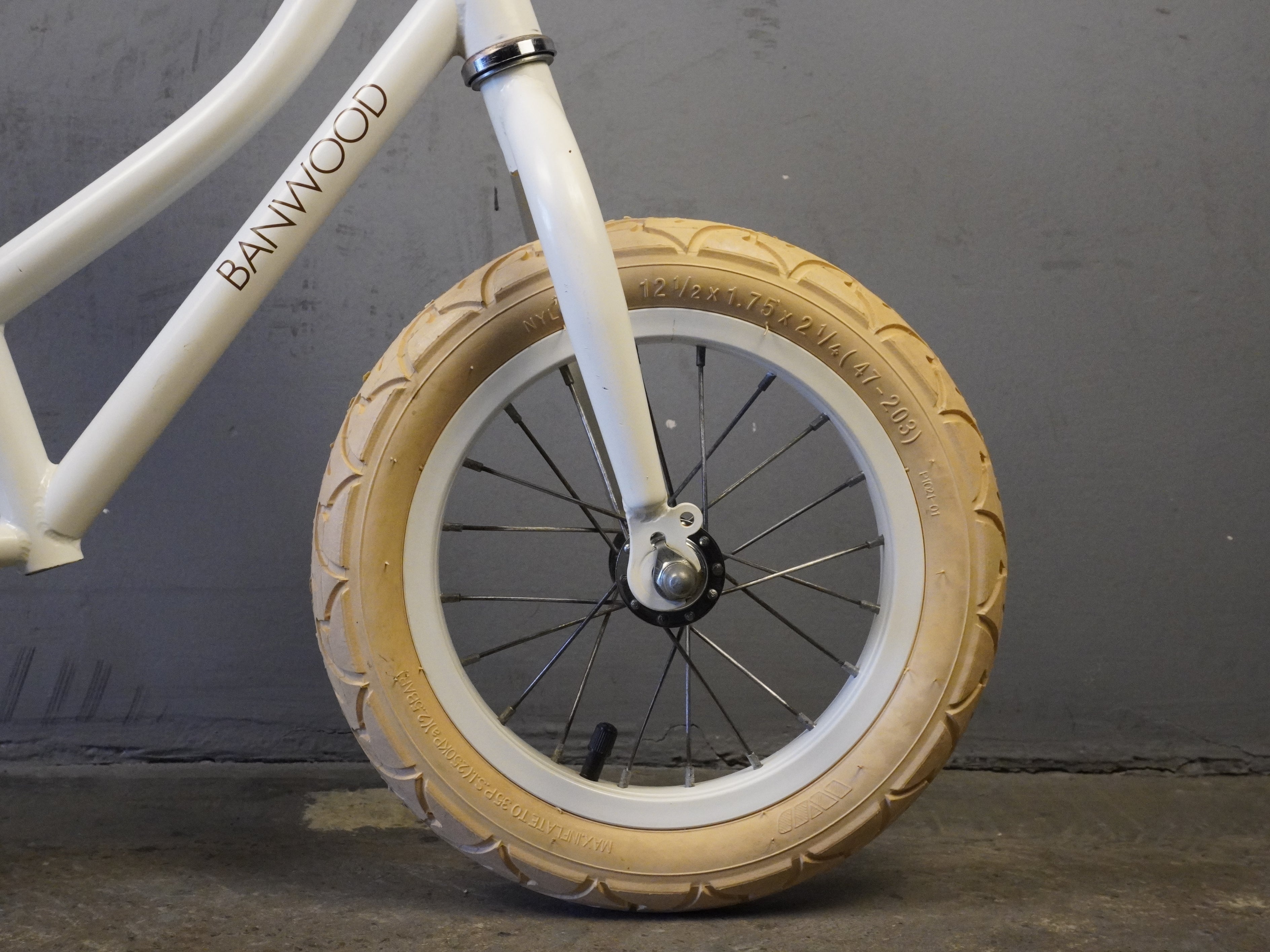 Banwood First Go Balance Kids Bike
