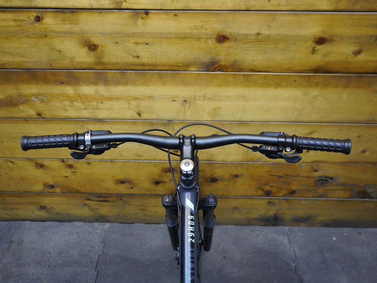 Silverback Stride 29 HD9 Mountain Bike
