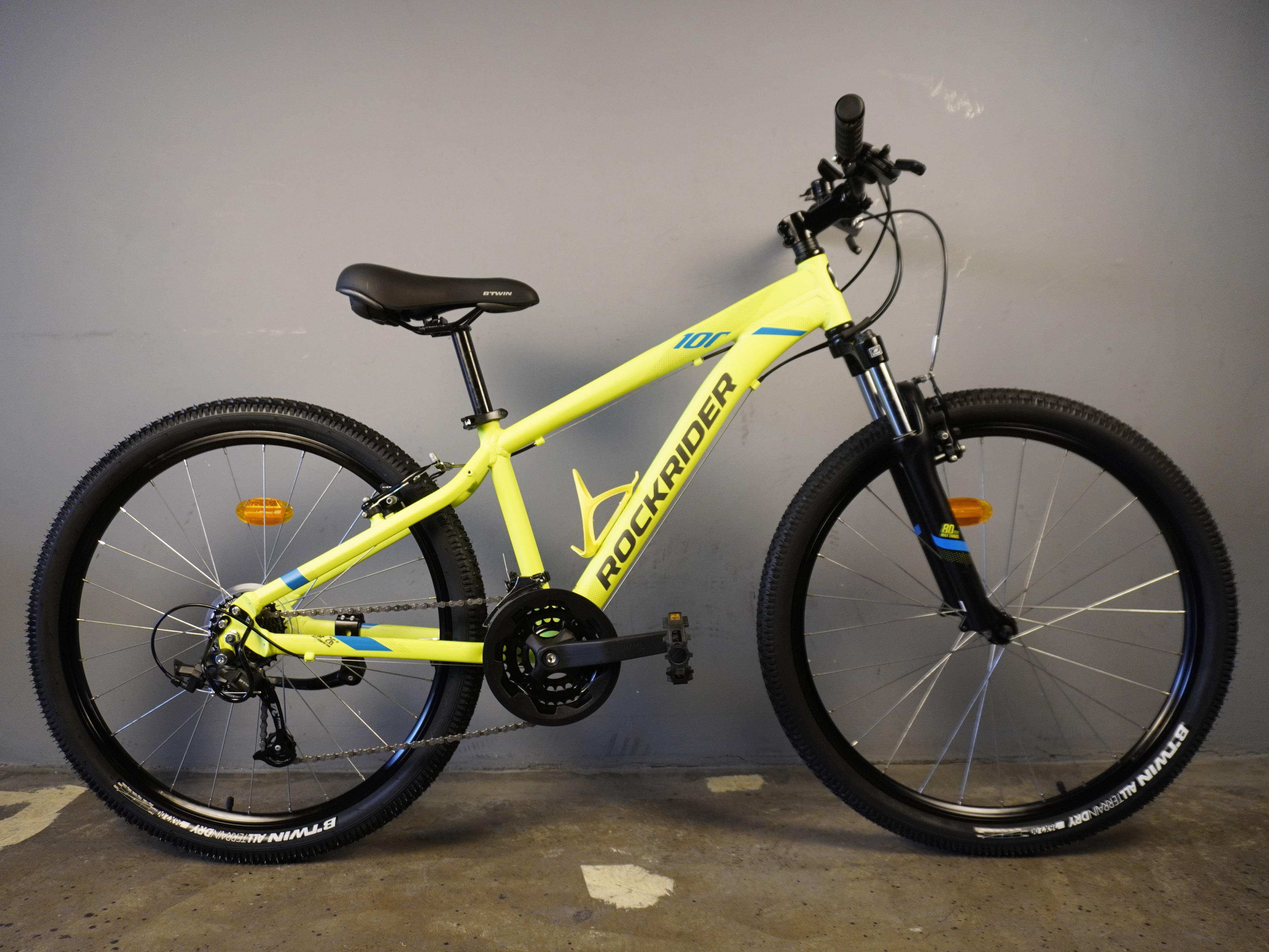 B'twin Rockrider ST-100 Mountain Bike