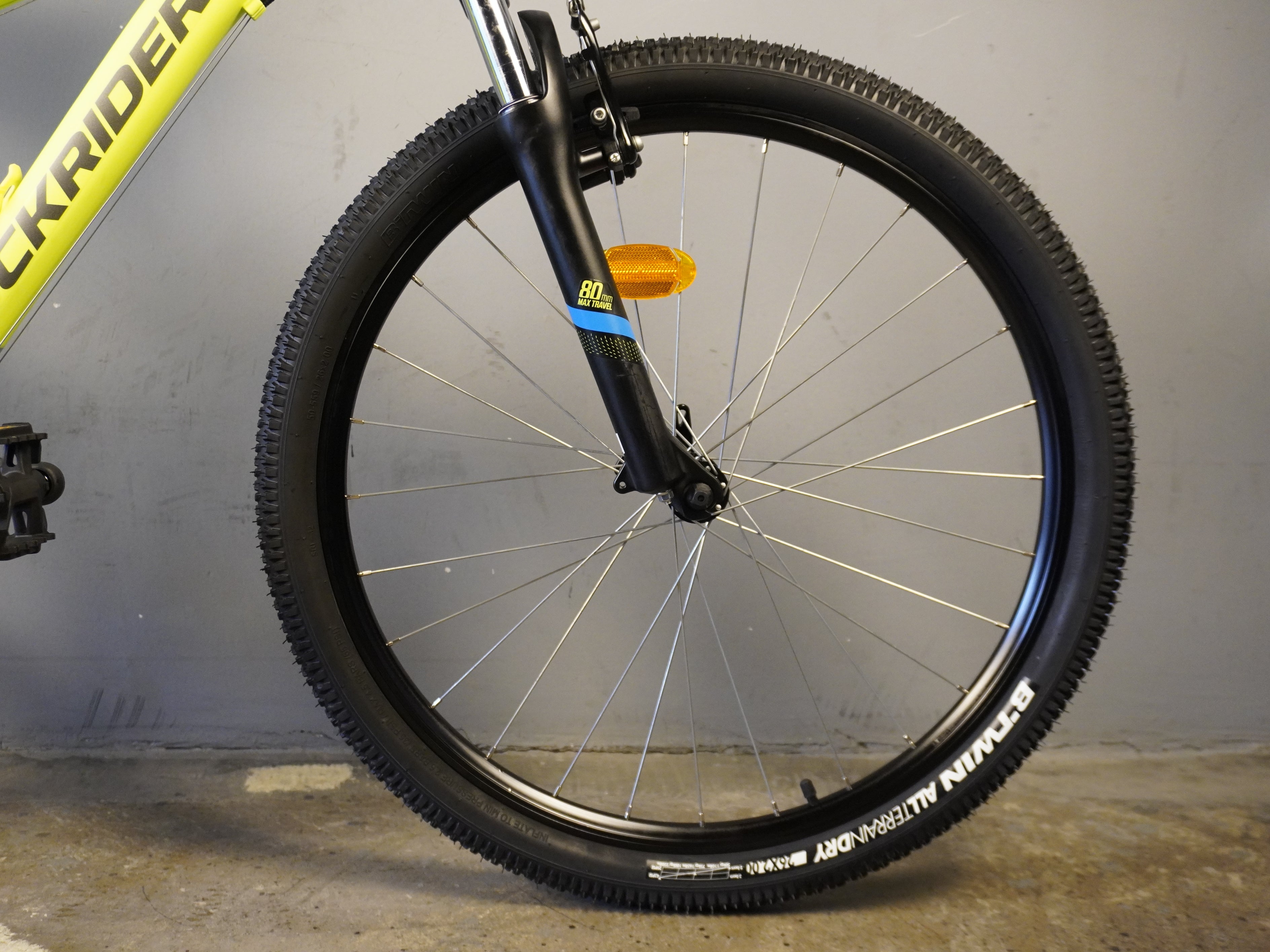 B'twin Rockrider ST-100 Mountain Bike