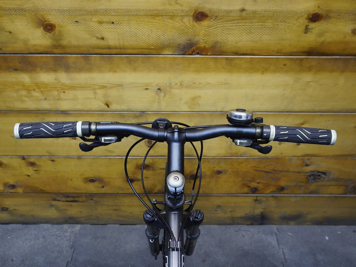 Trek 4400 Mountain Bike
