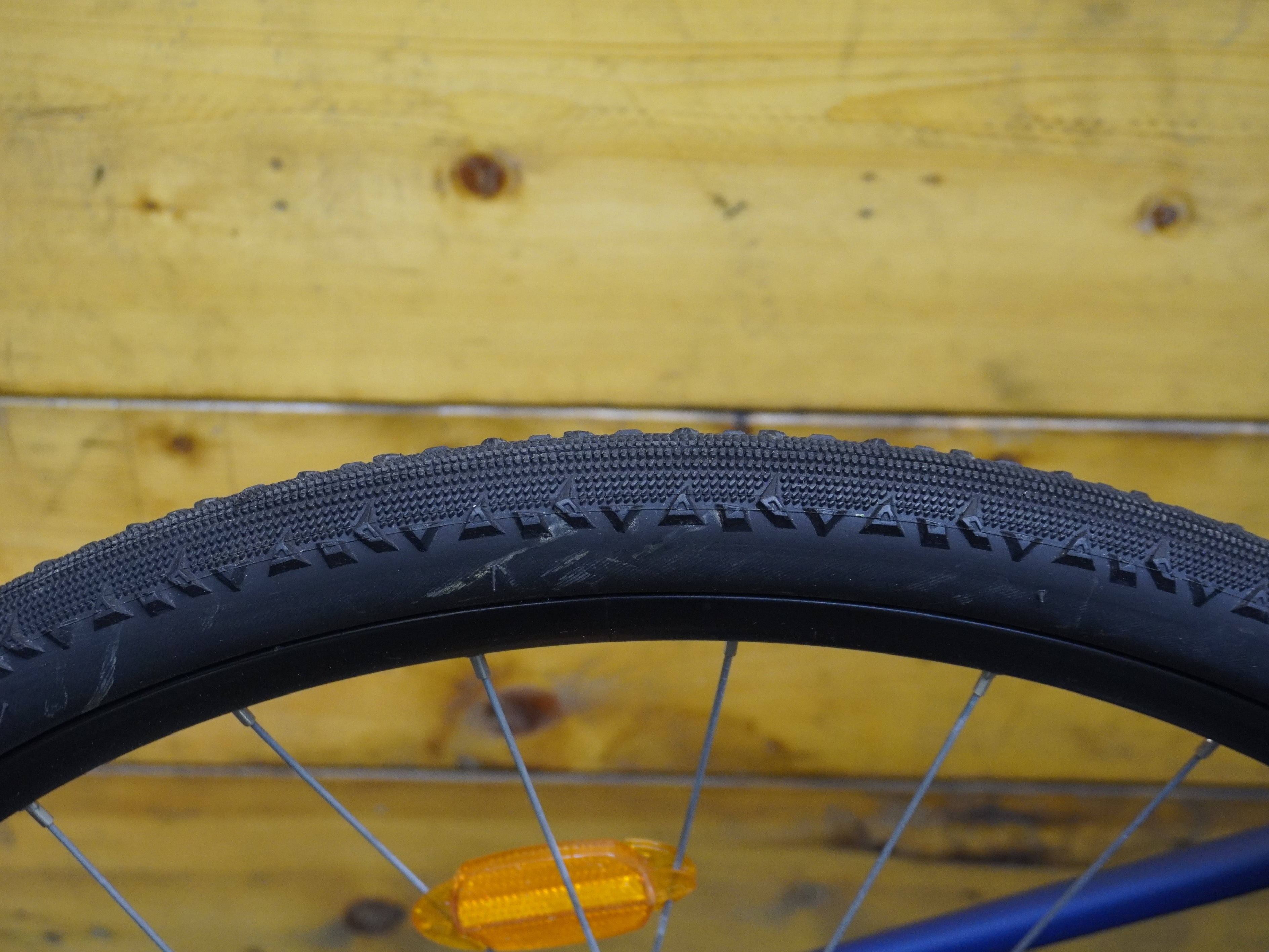 Decathlon Riverside 500 Hybrid Bike