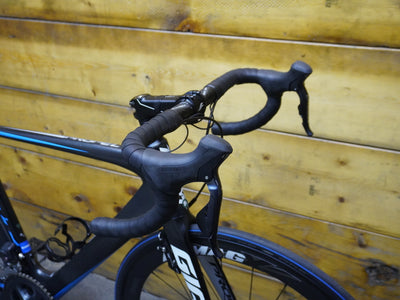Giant Propel Advanced 0 Road Bike