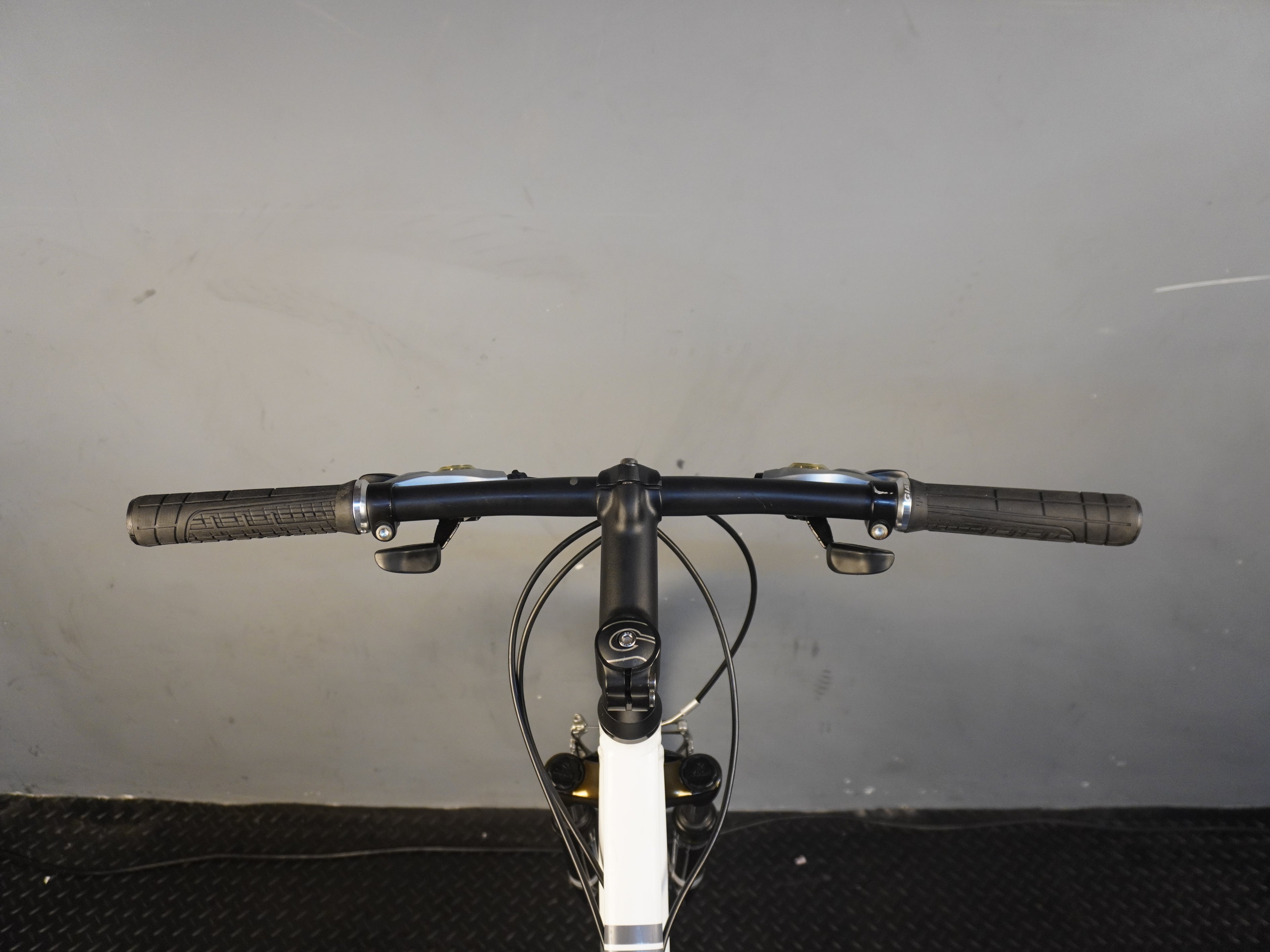 RENT Giant Snap Mountain Bike
