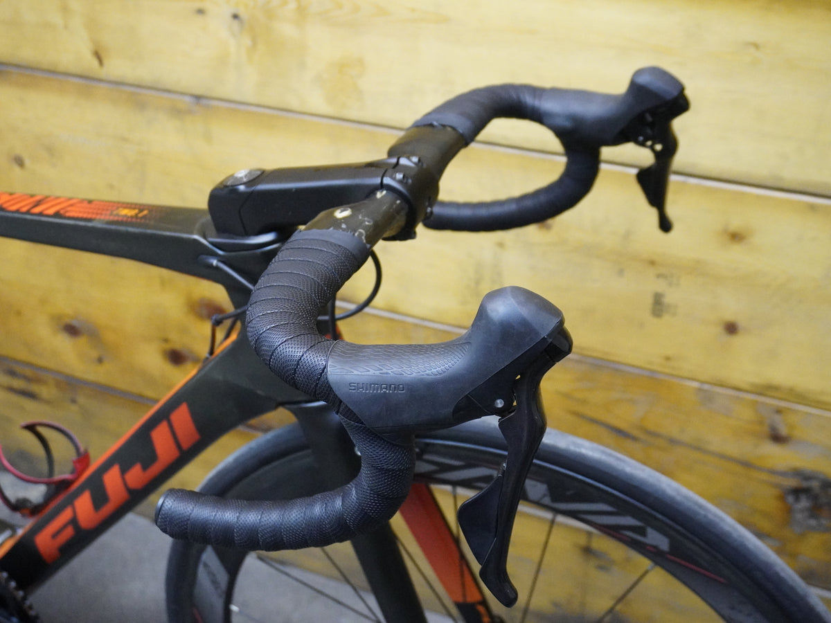 RENT Fuji Transonic 2.1 Road Bike