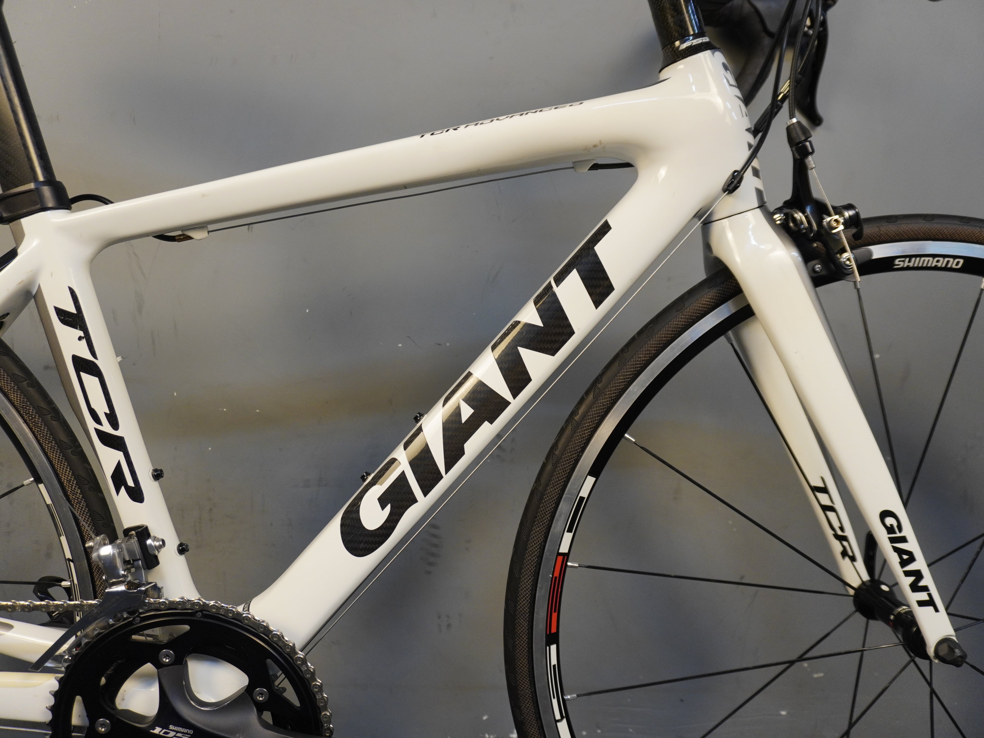 Giant TCR Advanced 2 Road Bike