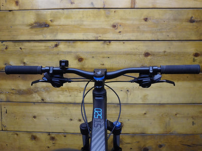 RENT Rockrider ST-520 Sport Trail Mountain Bike