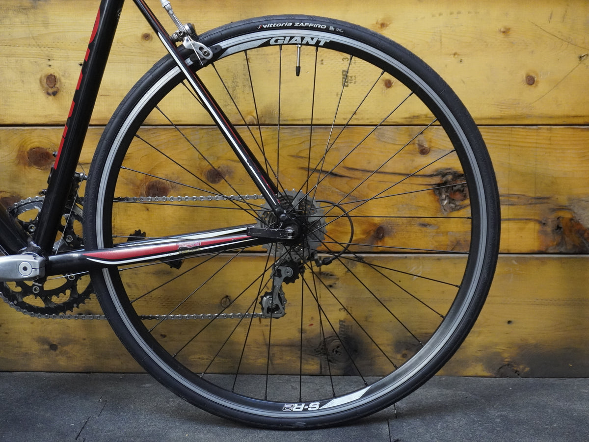 Giant Defy 2 Compact Road Bike