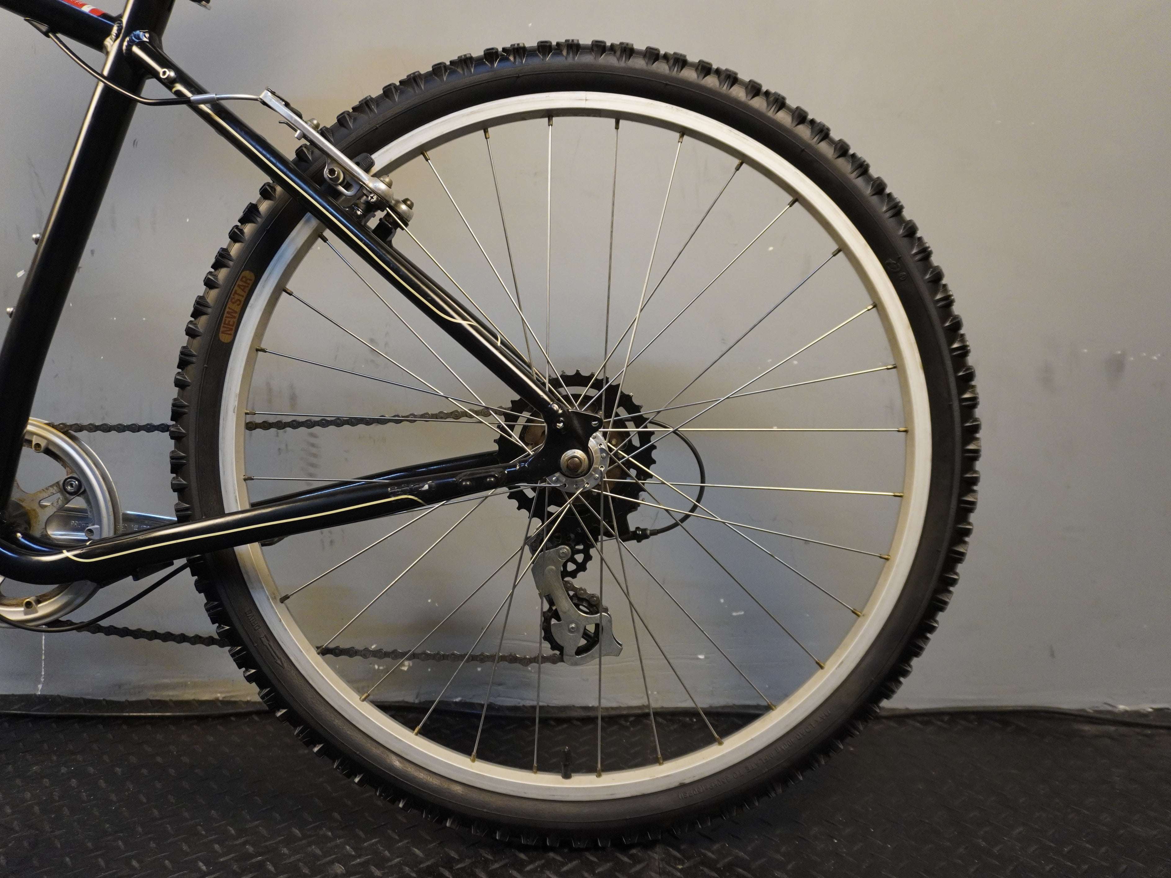 Specialized Expedition Mountain Bike