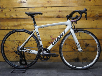 Giant TCR Advanced 2 Road Bike
