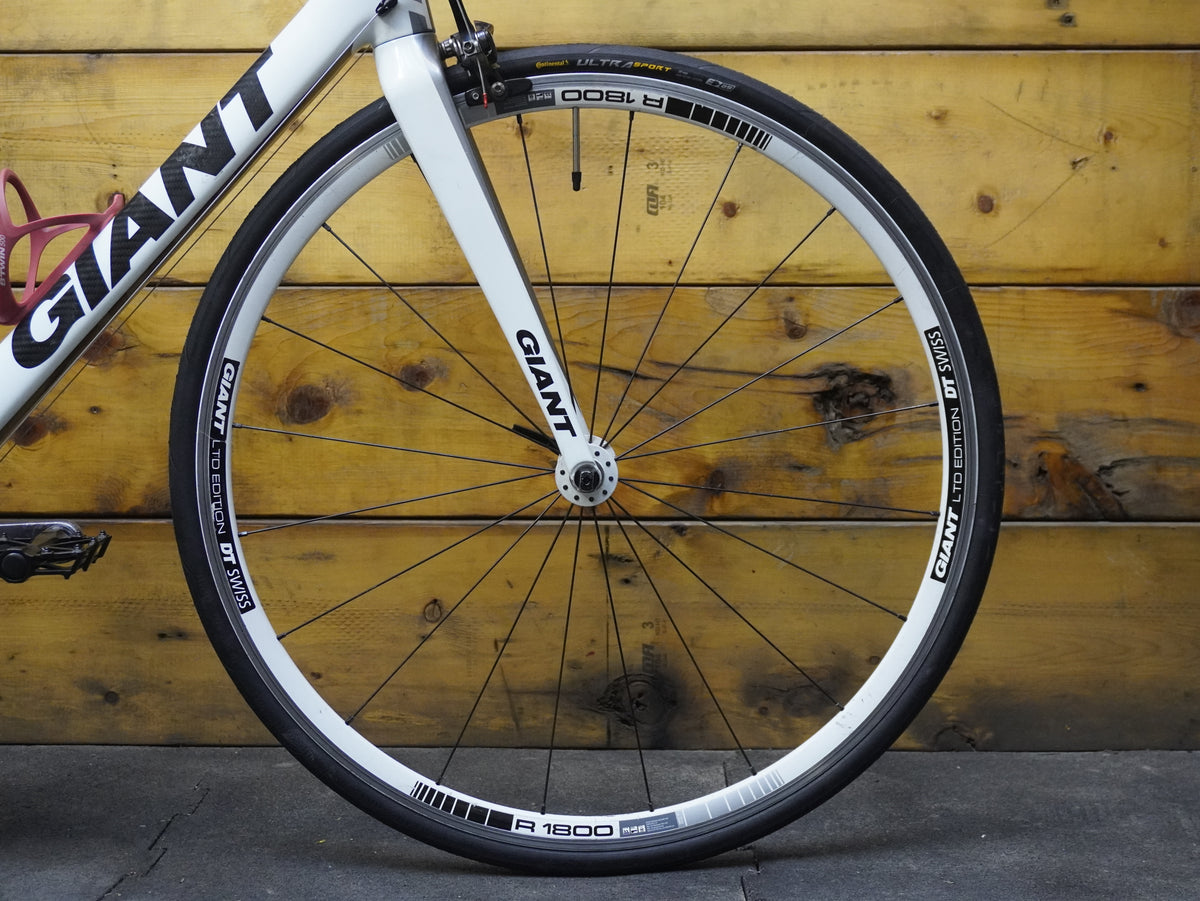 Giant TCR Advanced 2 Road Bike