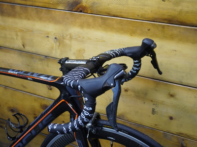 RENT Focus Izalco Team SL Road Bike