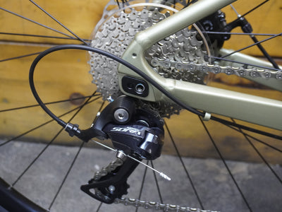 Giant Revolt 2 Gravel Bike