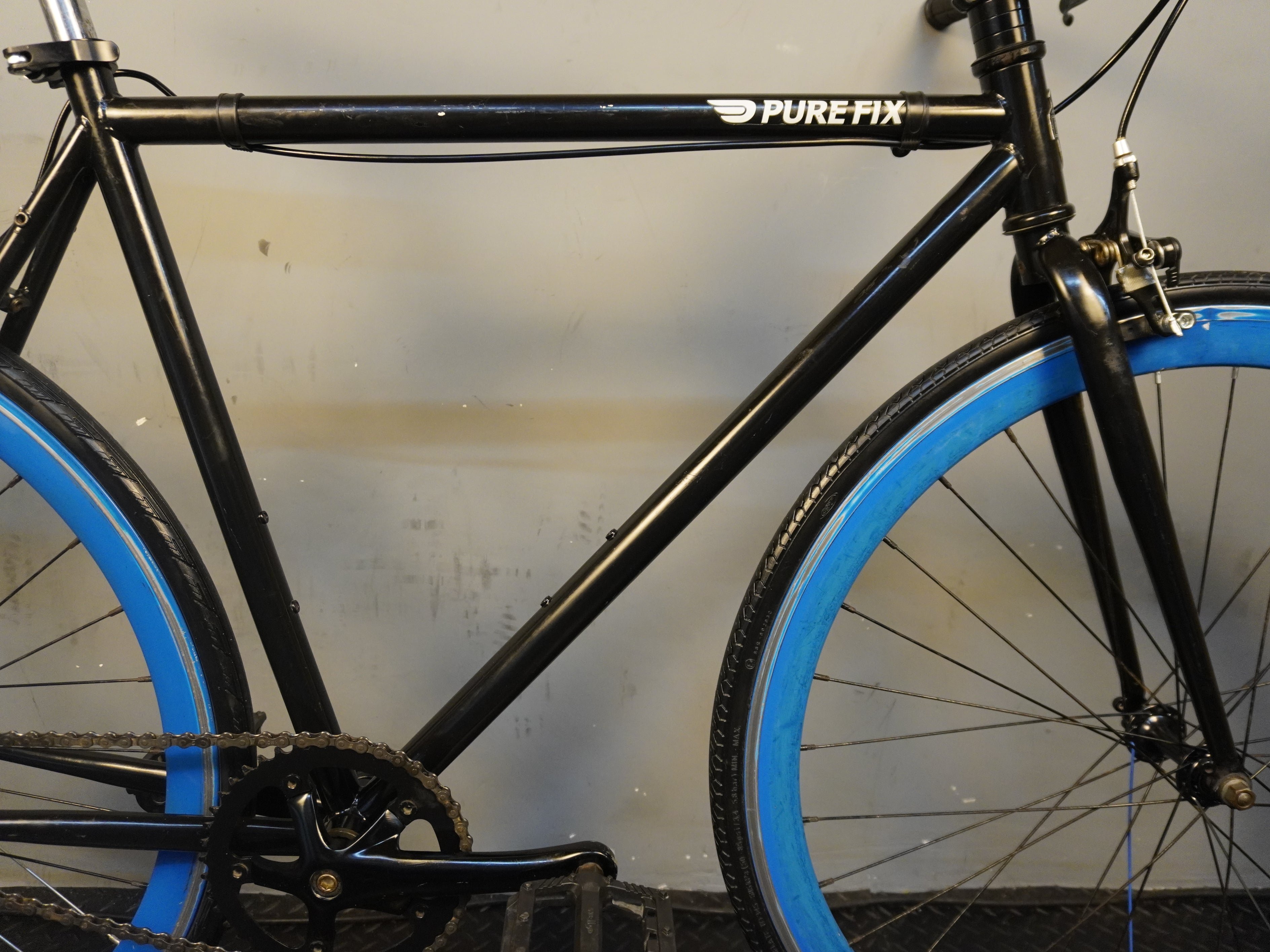 Pure Fix Fixed Gear Road Bike