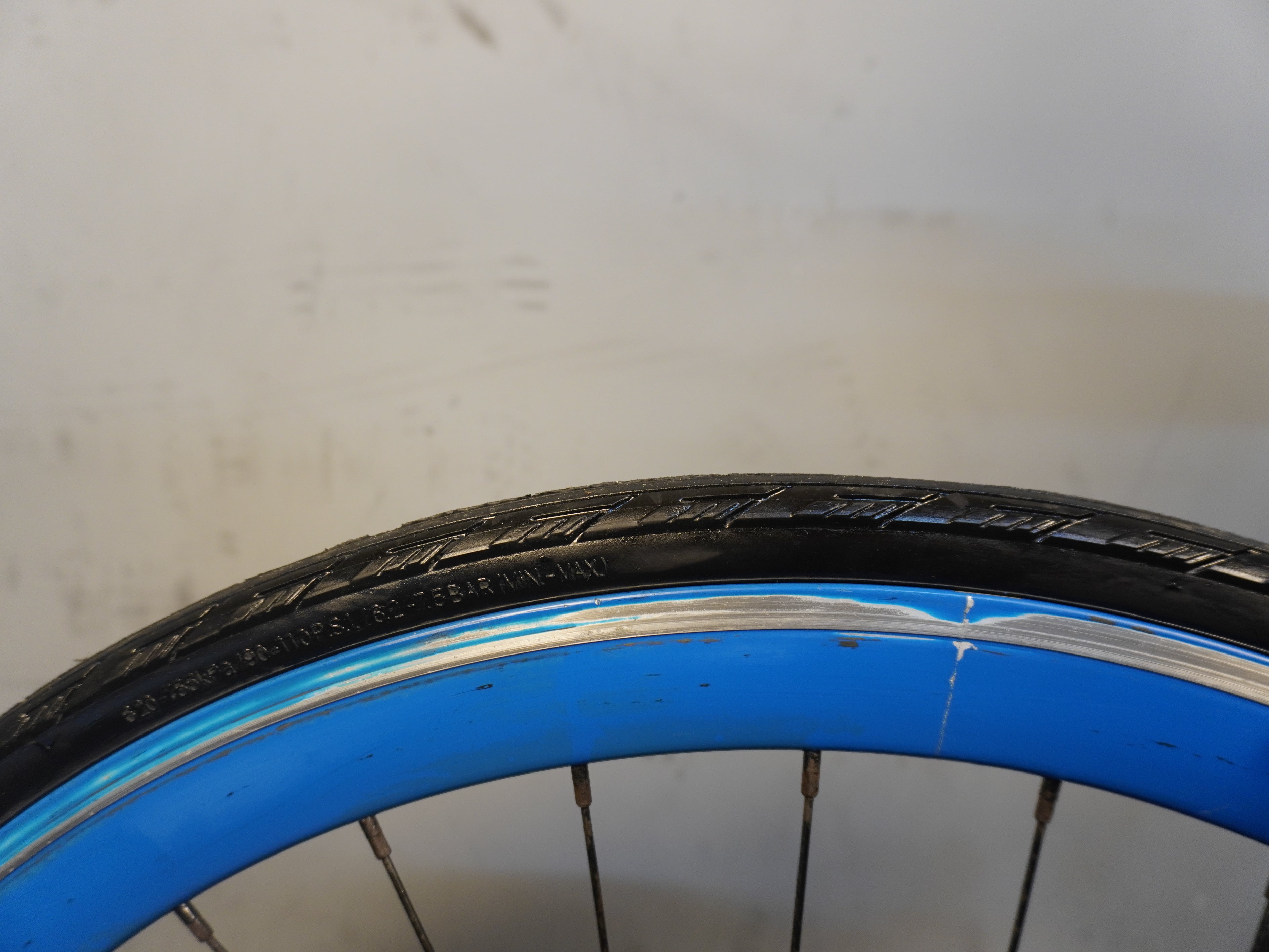 RENT Pure Fix Fixed Gear Road Bike