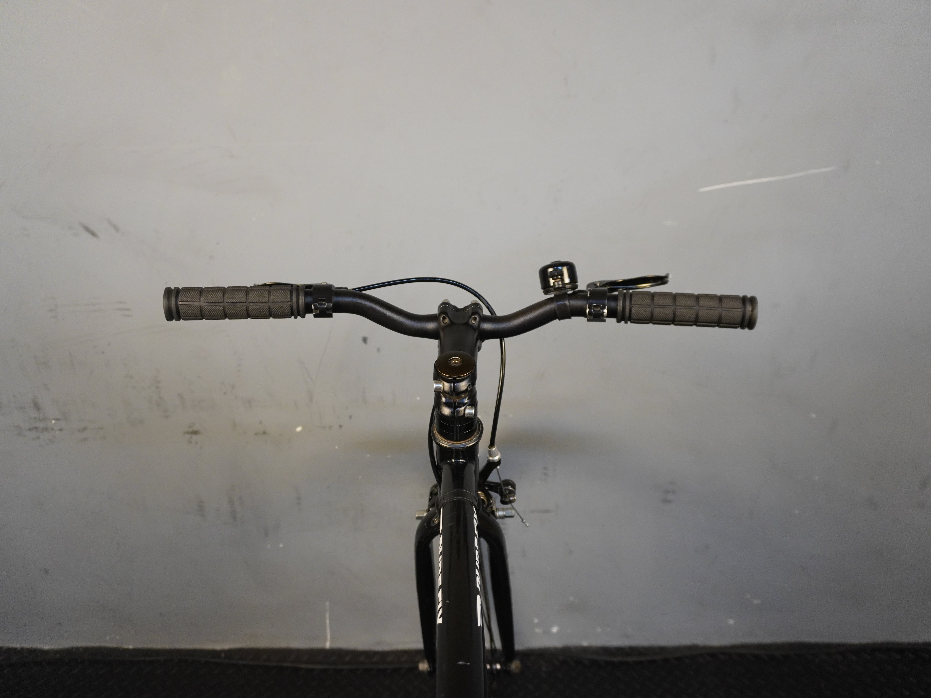 RENT Pure Fix Fixed Gear Road Bike