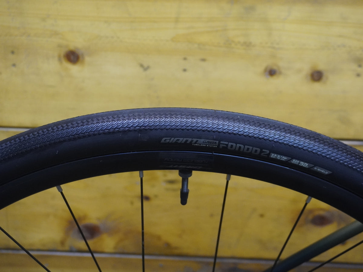 Liv Avail AR 2 Road Bike