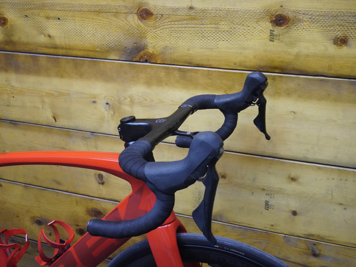Trek Madone SL 6 Road Bike