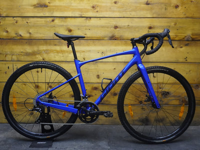 Giant Revolt 2 Gravel Bike
