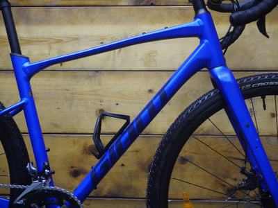 Giant Revolt 2 Gravel Bike