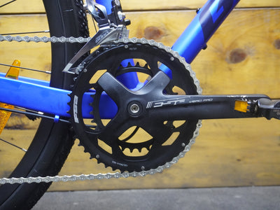Giant Revolt 2 Gravel Bike