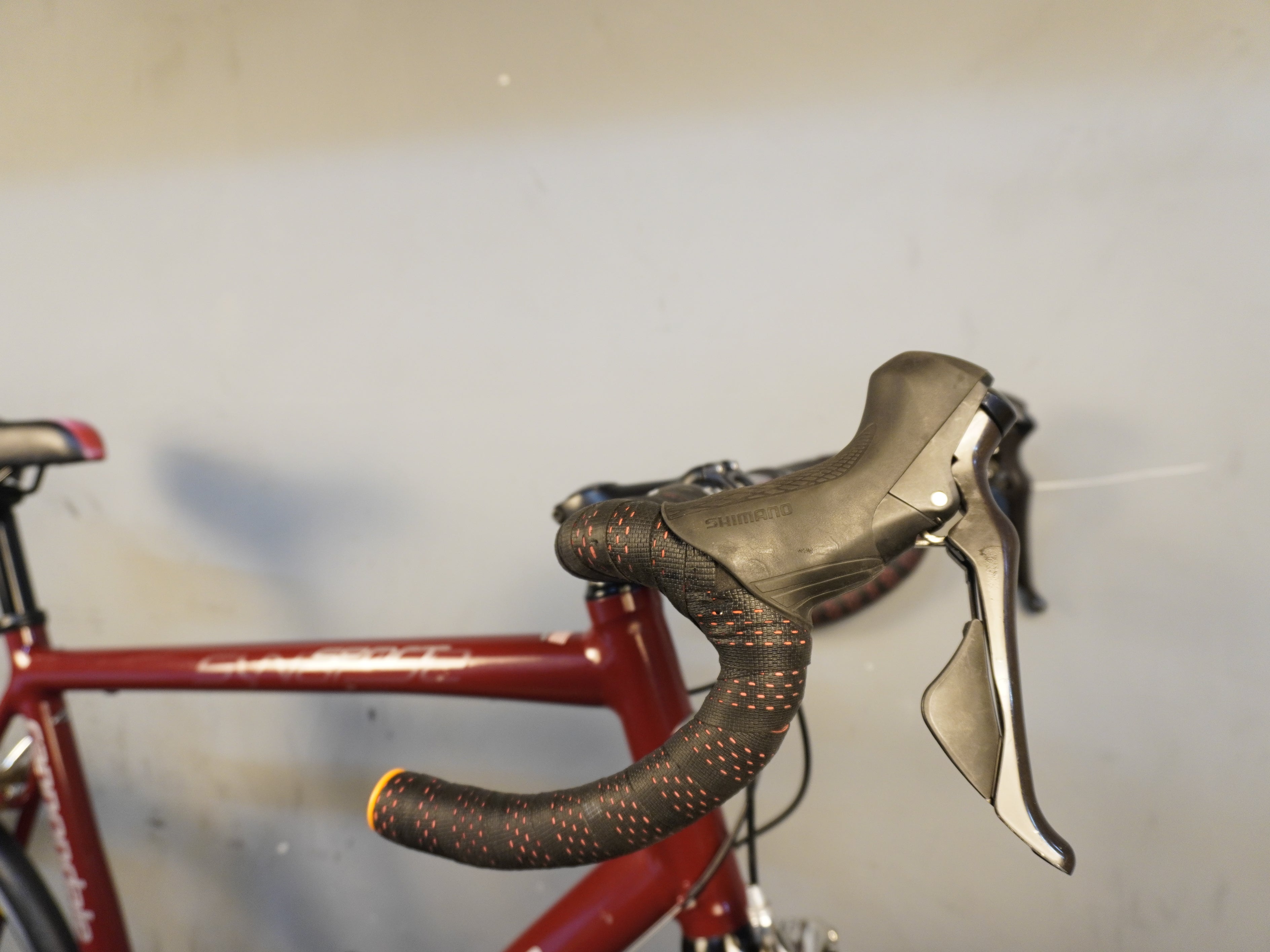 RENT Cannondale Synapse 4 Sport Road Bike