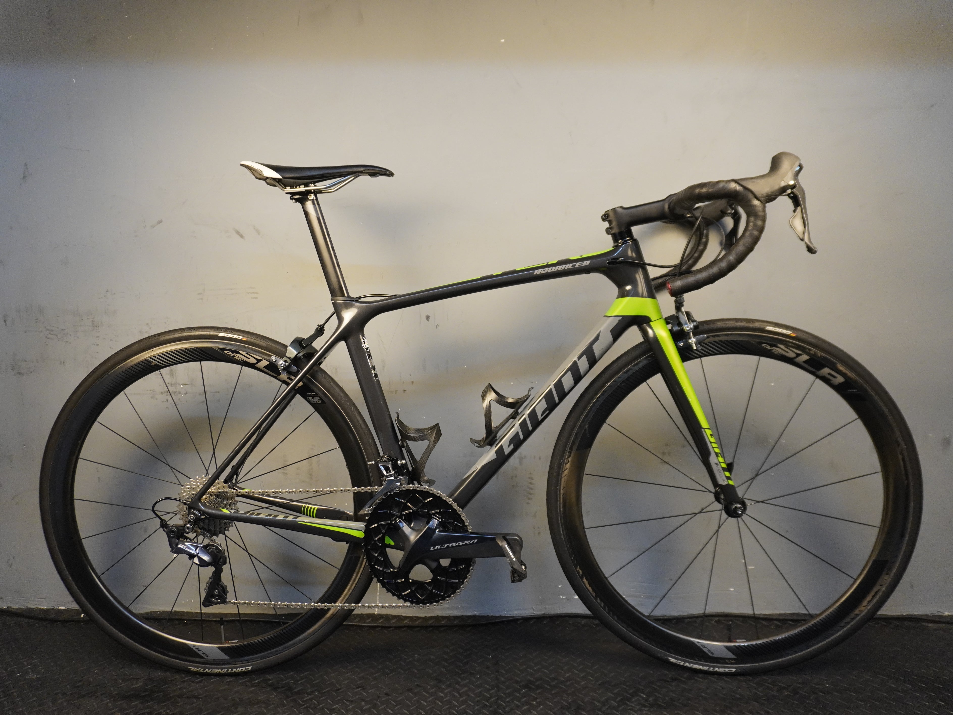Giant TCR Advanced Pro Road Bike