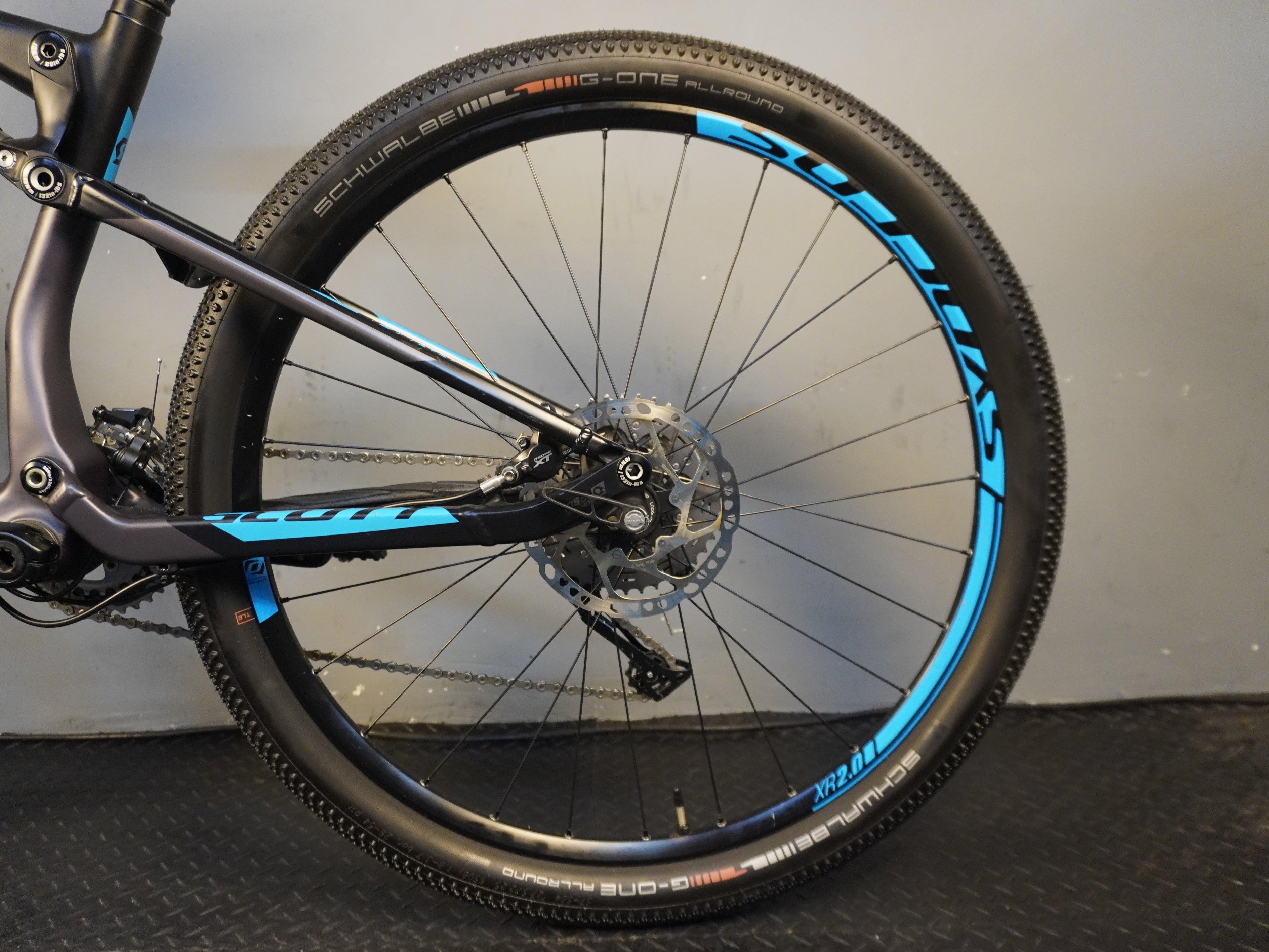 Scott Spark 700 RC Mountain Bike
