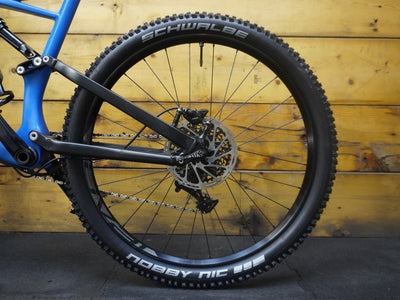 RENT Specialized Stumpjumper FSR Mountain Bike