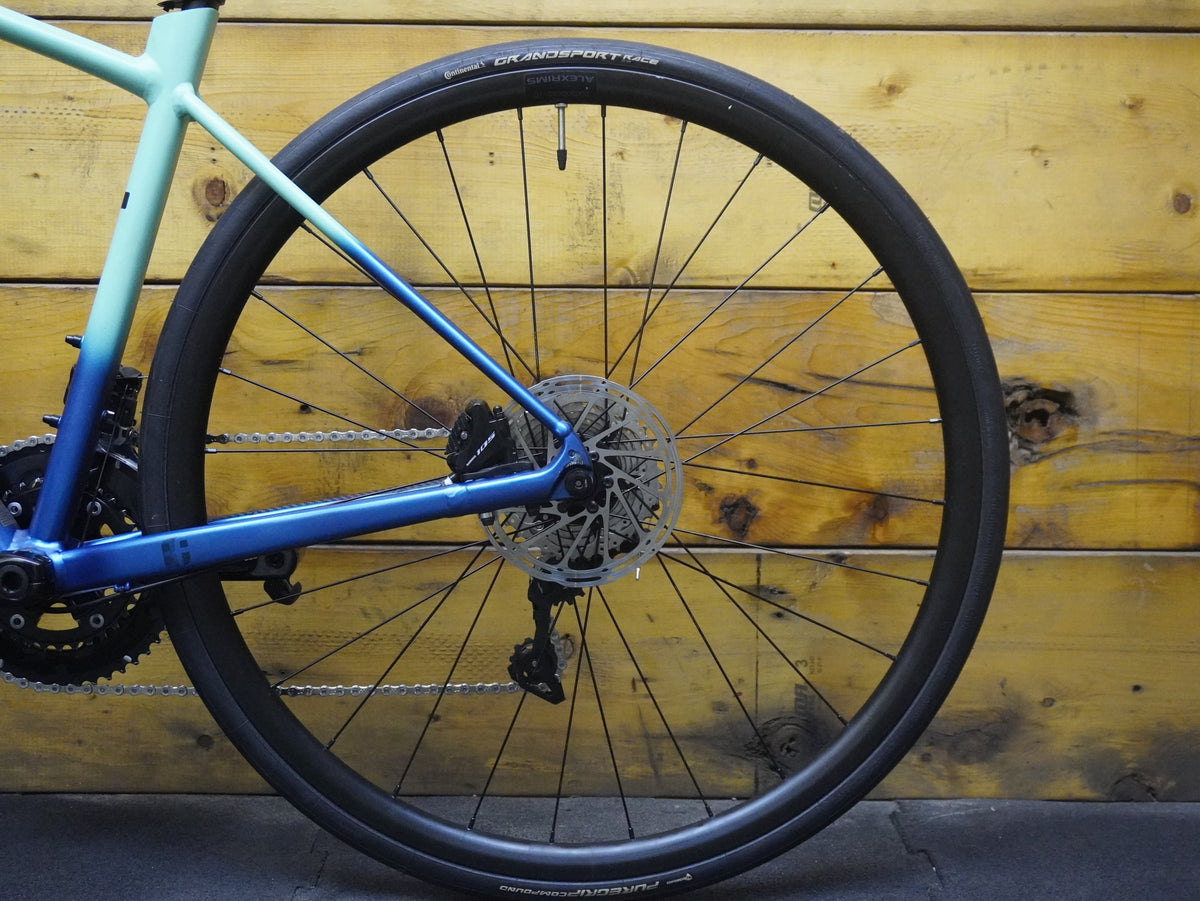 RENT Liv Avail AR 3 Road Bike