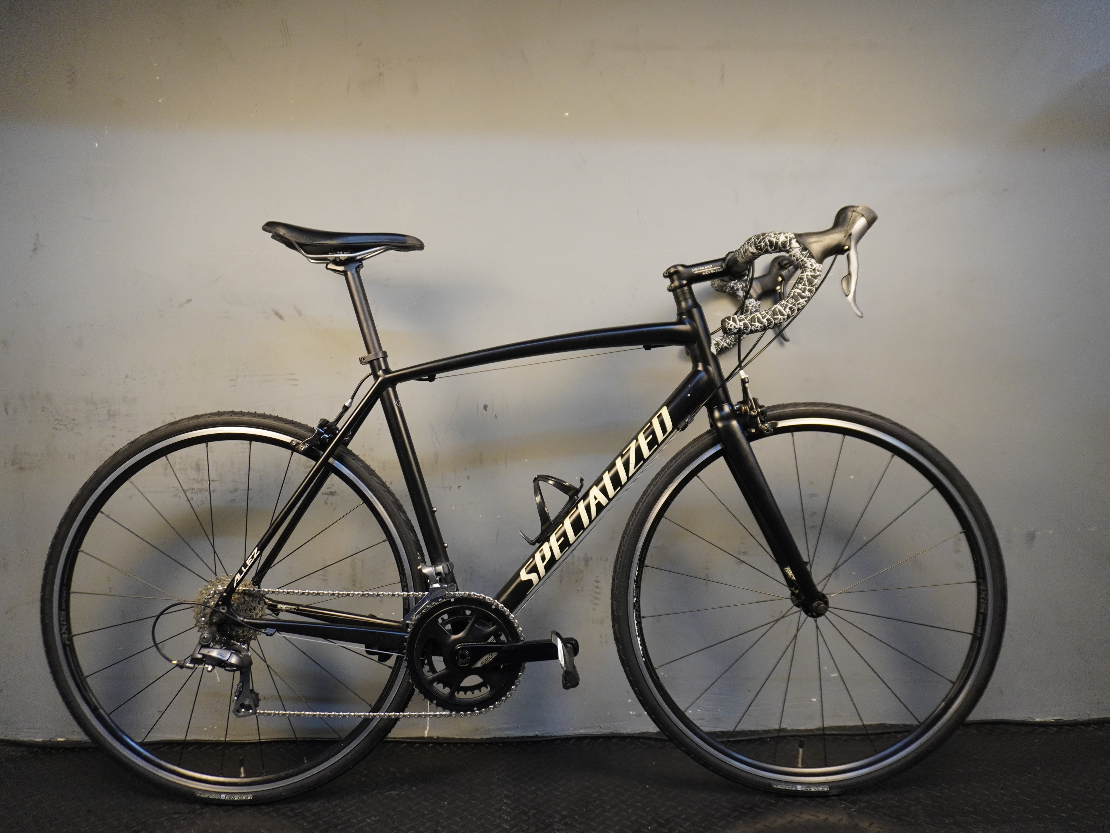 Specialized Allez E5 Road Bike