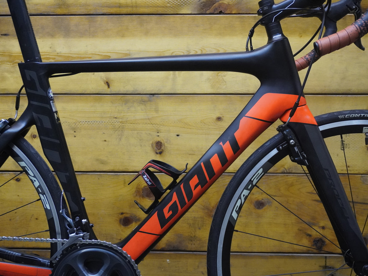 Giant Propel Advanced 1 Road Bike
