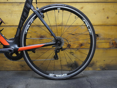 Giant Propel Advanced 1 Road Bike