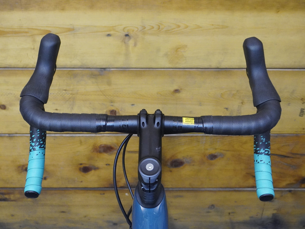 Giant Defy Advanced 2 Road Bike