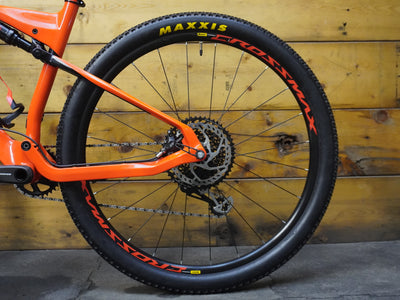 Orbea Oiz M30 Mountain Bike