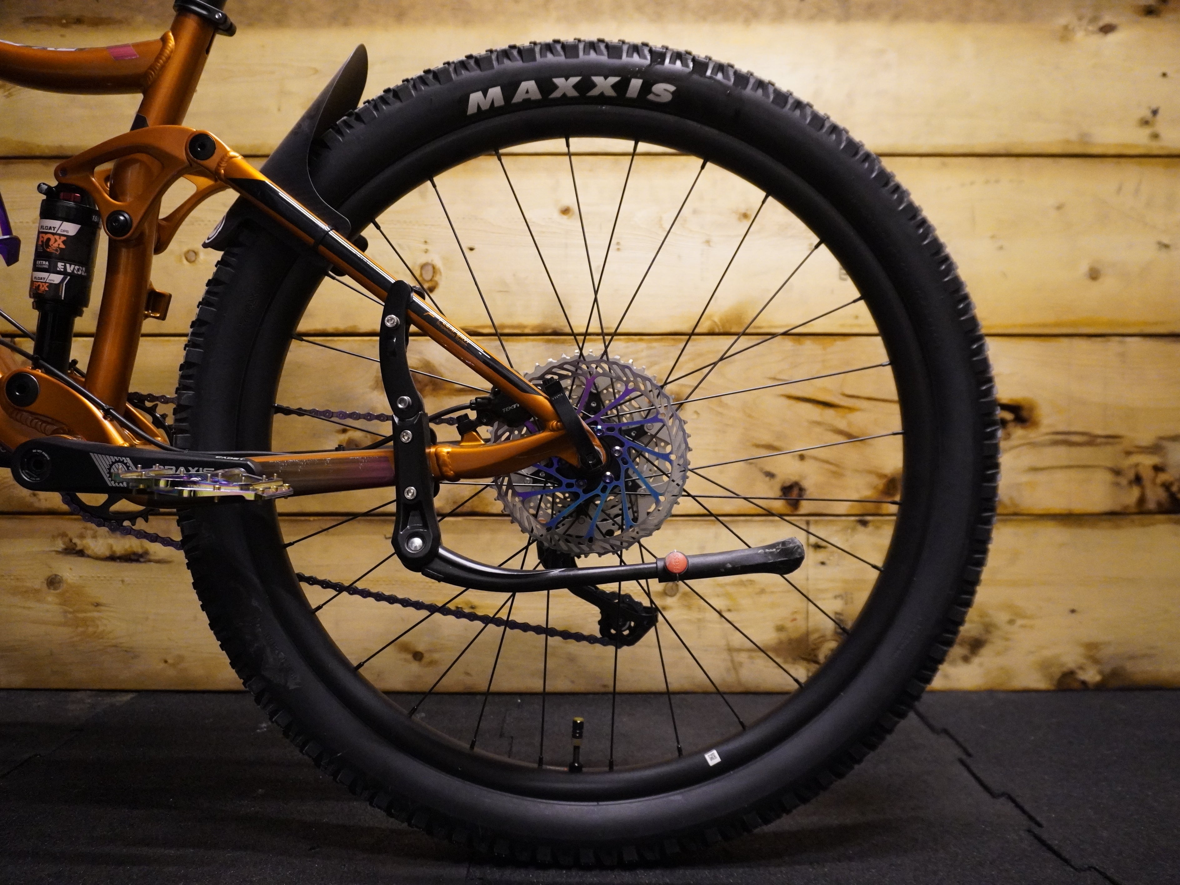 Giant Stance Mountain Bike