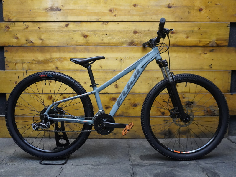 Fuji Nevada 1.7 Mountain Bike