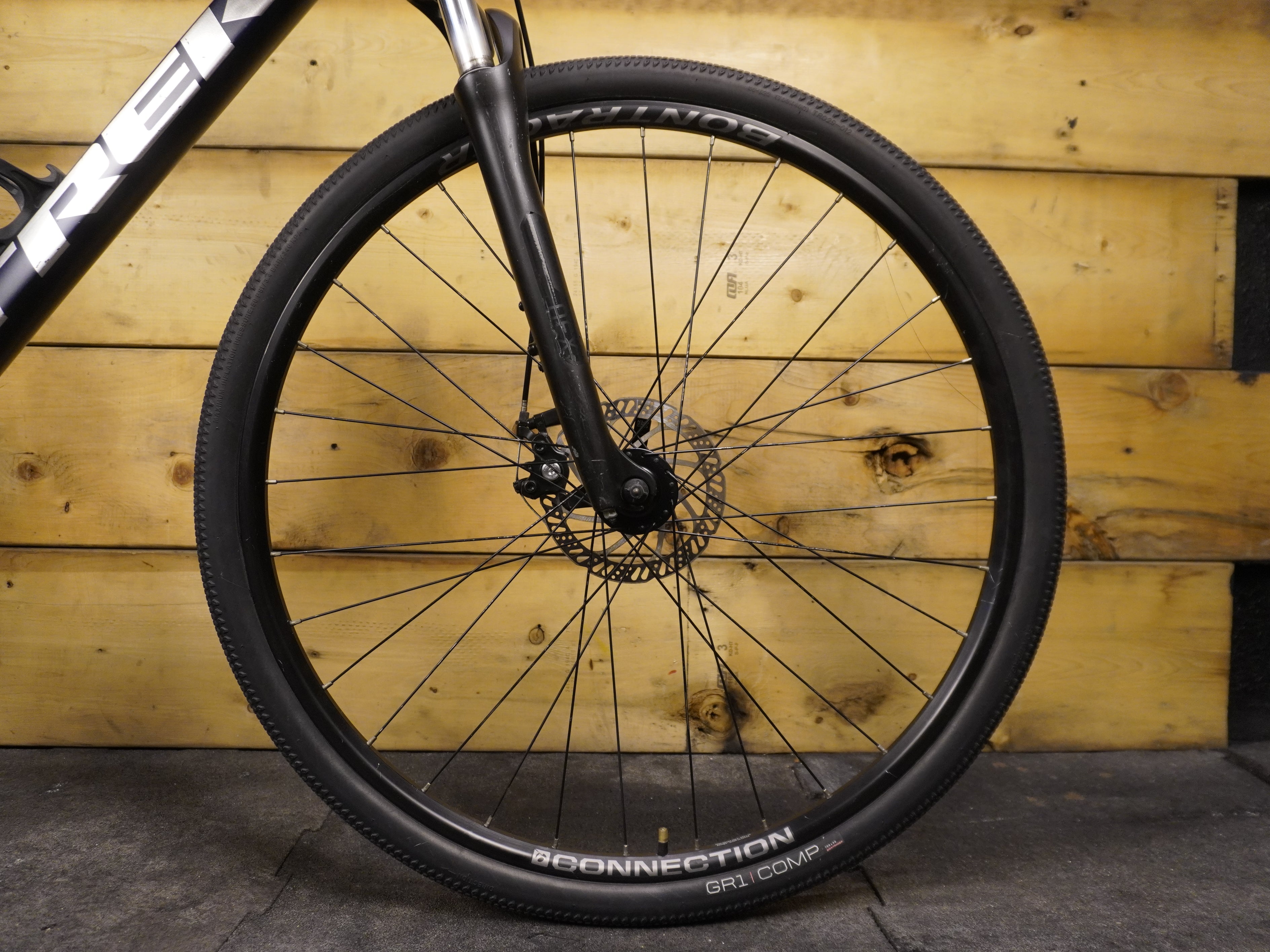 RENT Trek Dual Sport 1 Hybrid Bike