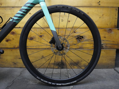 RENT Canyon Roadlite CF Hybrid Bike