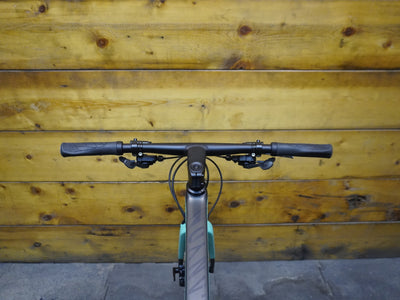 RENT Canyon Roadlite CF Hybrid Bike