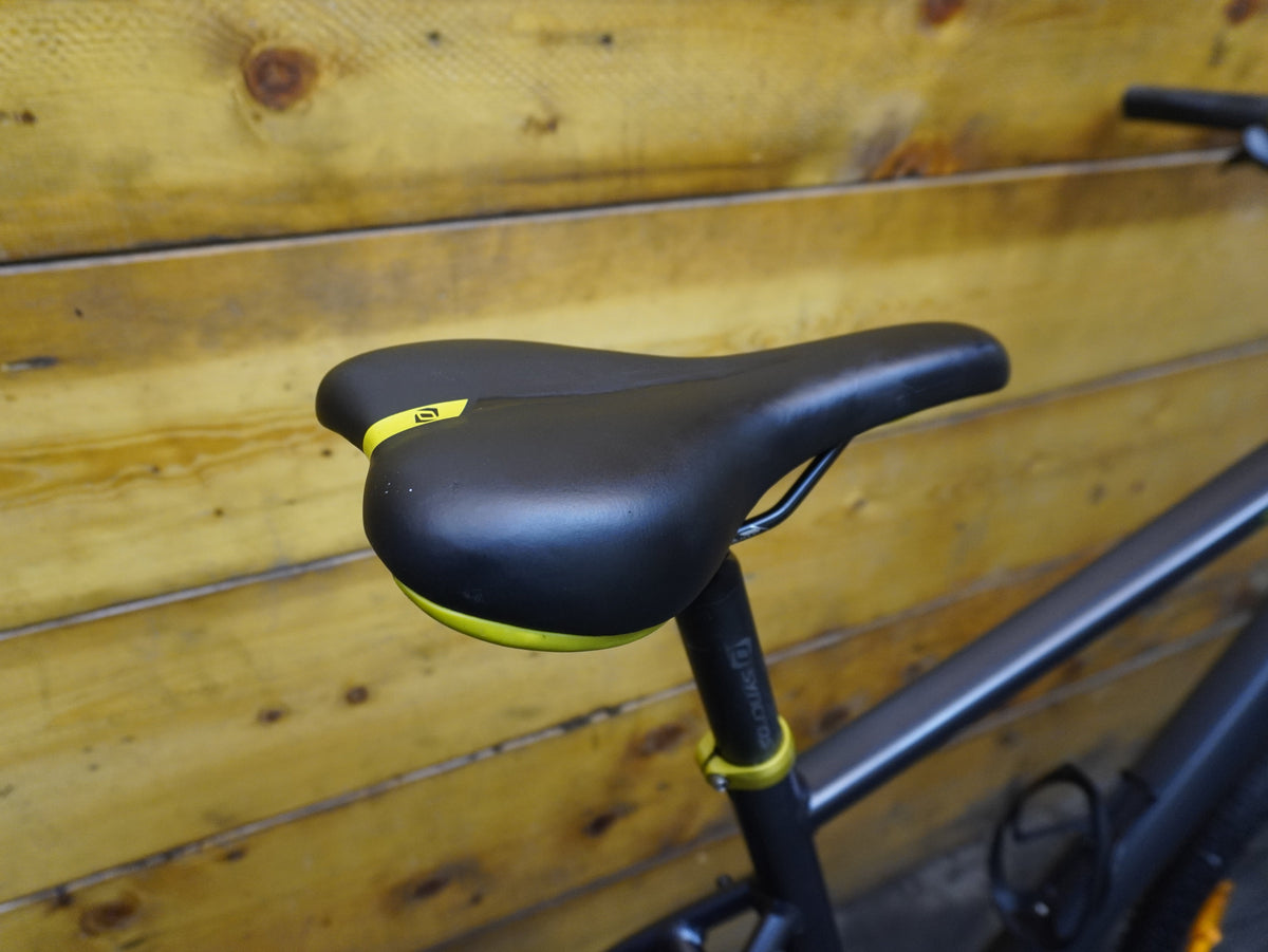 RENT Scott Sub Cross 30-Hybrid Bike