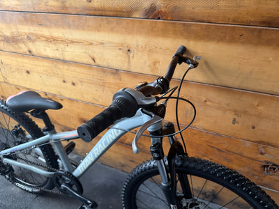Titan Racing Kids Calypso 24 Kids Bike