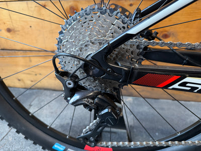 RENT Scott Spark 720 Mountain Bike