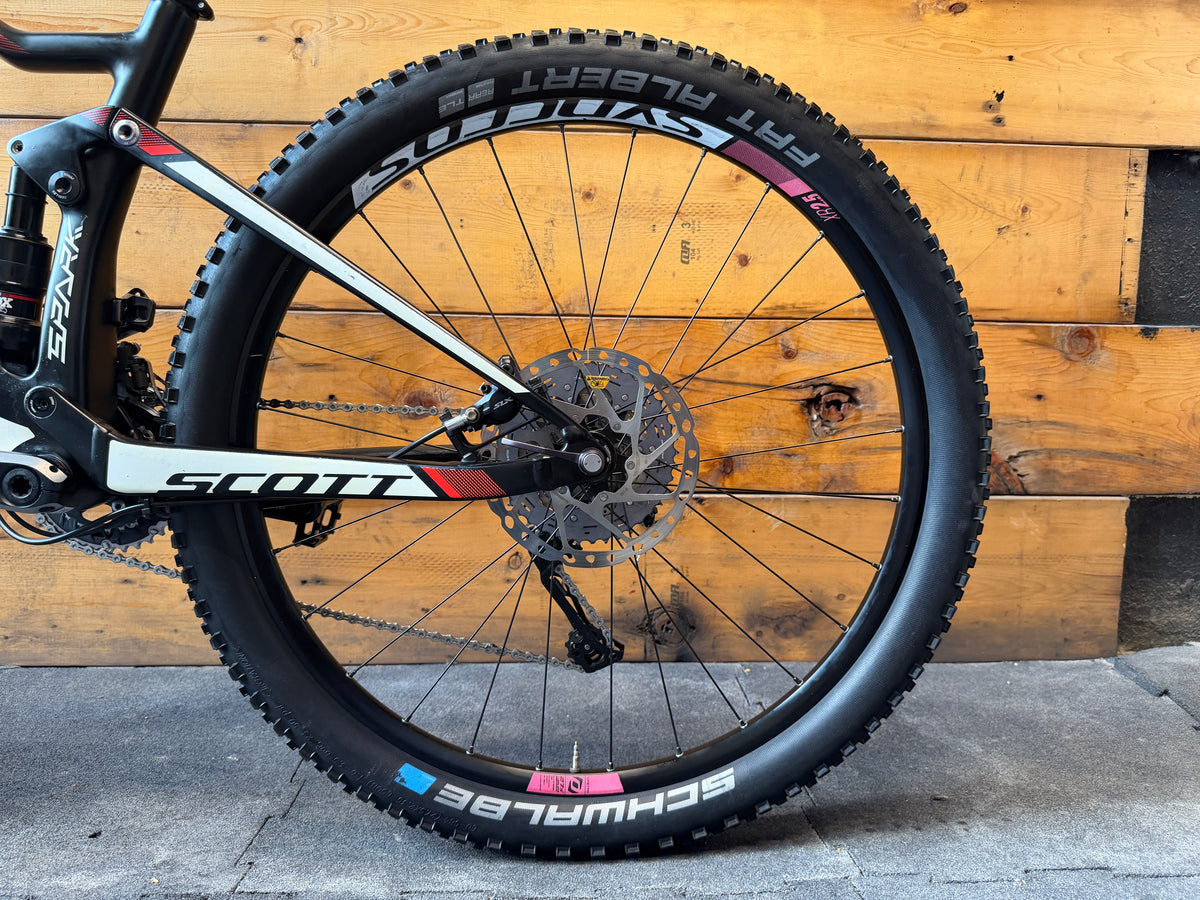 RENT Scott Spark 720 Mountain Bike