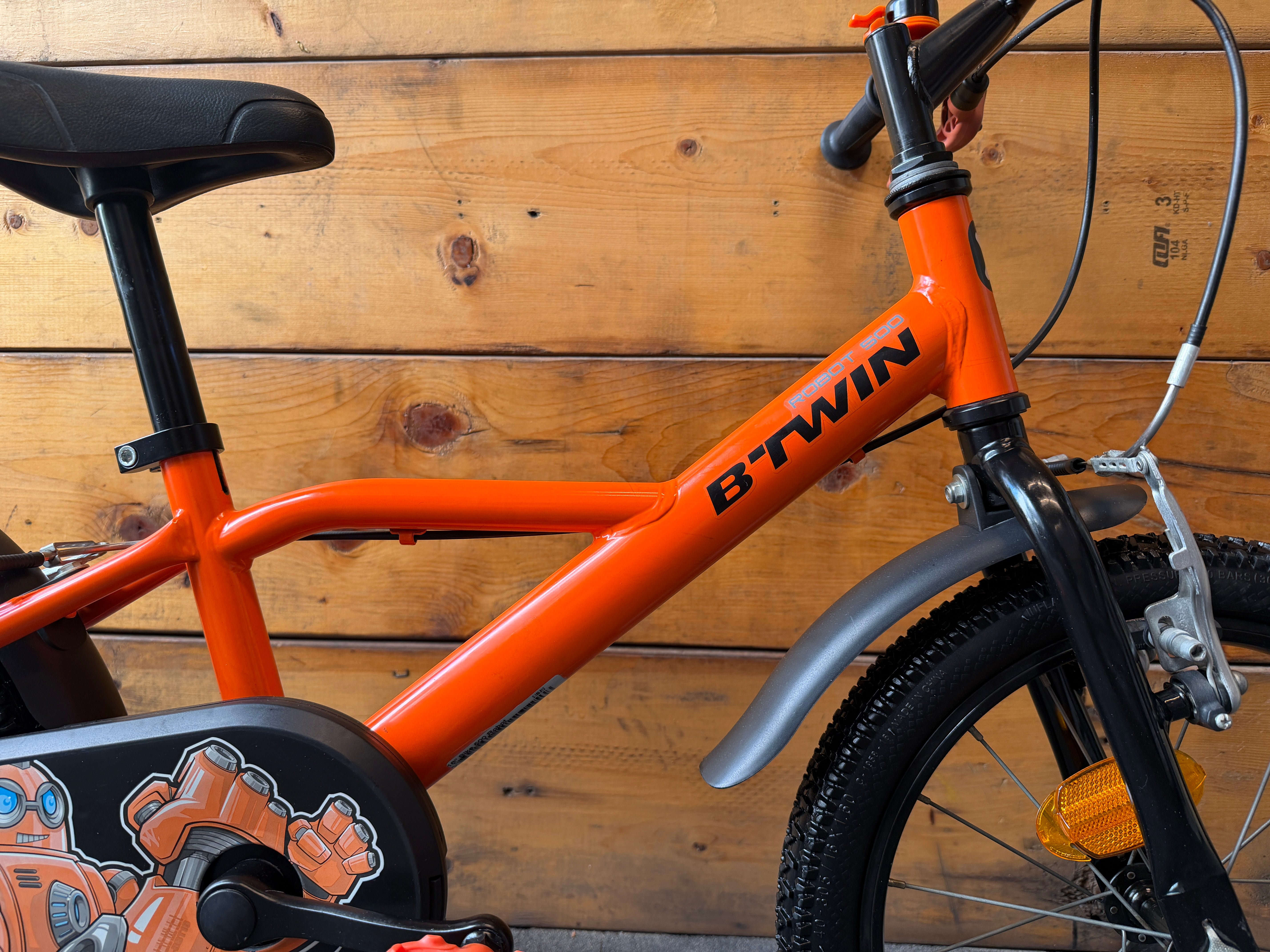 RENT B'twin Robot 500 Kids Bike