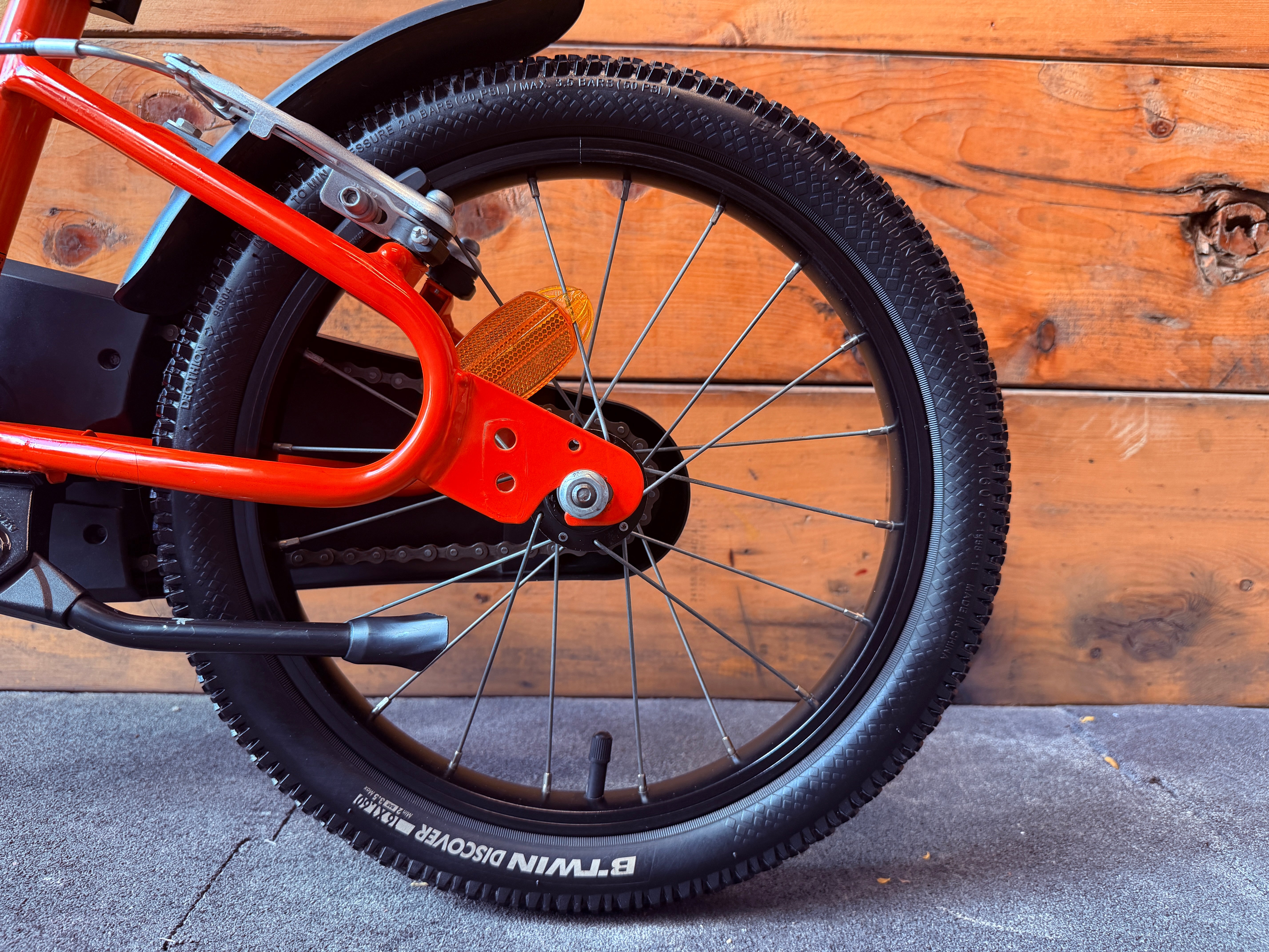RENT B'twin Robot 500 Kids Bike